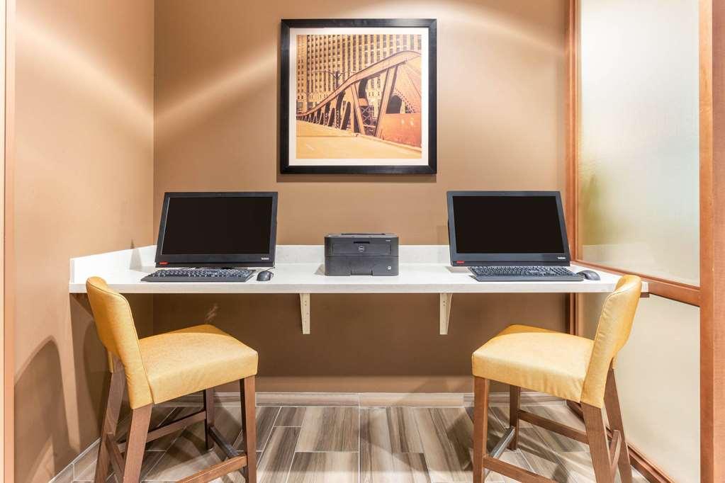 מלון La Quinta By Wyndham Chicago Downtown מתקנים תמונה
